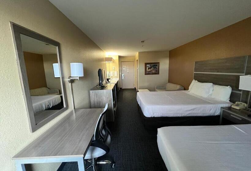 مُتل SureStay Hotel by Best Western Wells