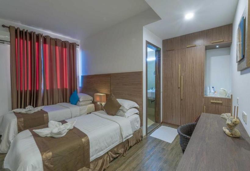 پانسیون Aquzz & Spa Maafushi Maldives