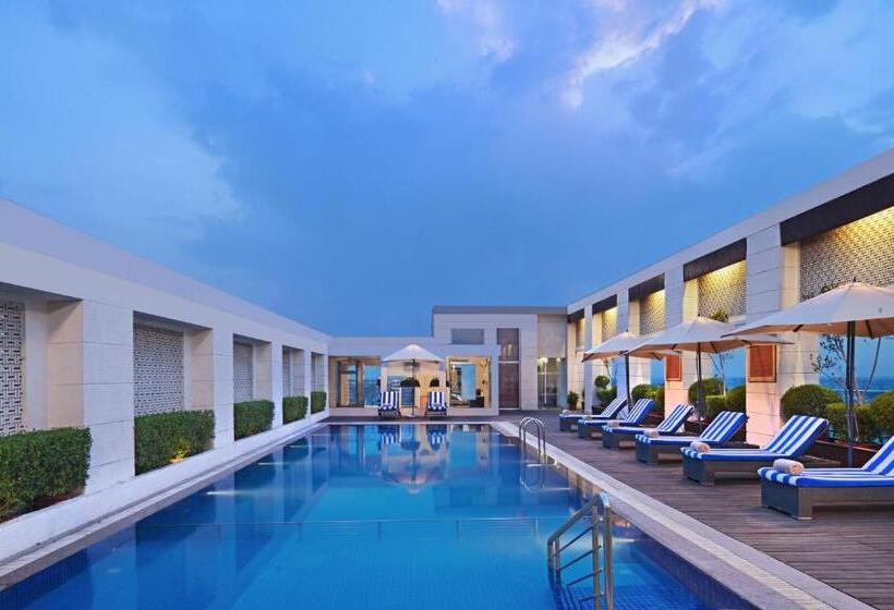 Radisson Hotel Agra