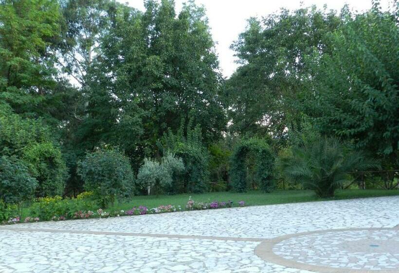 فندق Il Nibbio Reale Country House