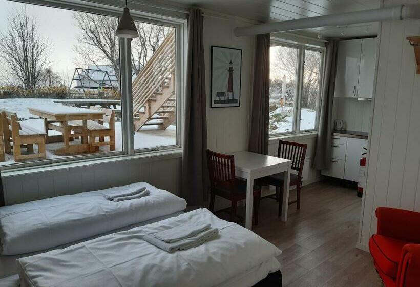 Lofoten Bed & Breakfast Reine   Rooms & Apartments