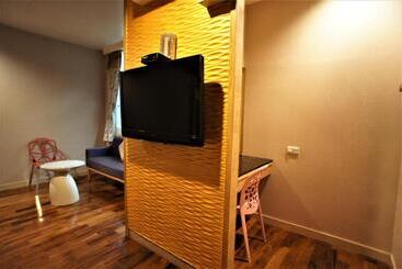 هاستل Xi Xin Guan Hot Spring Resort