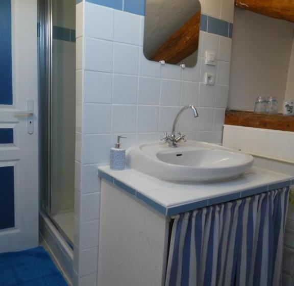 Bed and Breakfast Les Chambres Du Ladoux