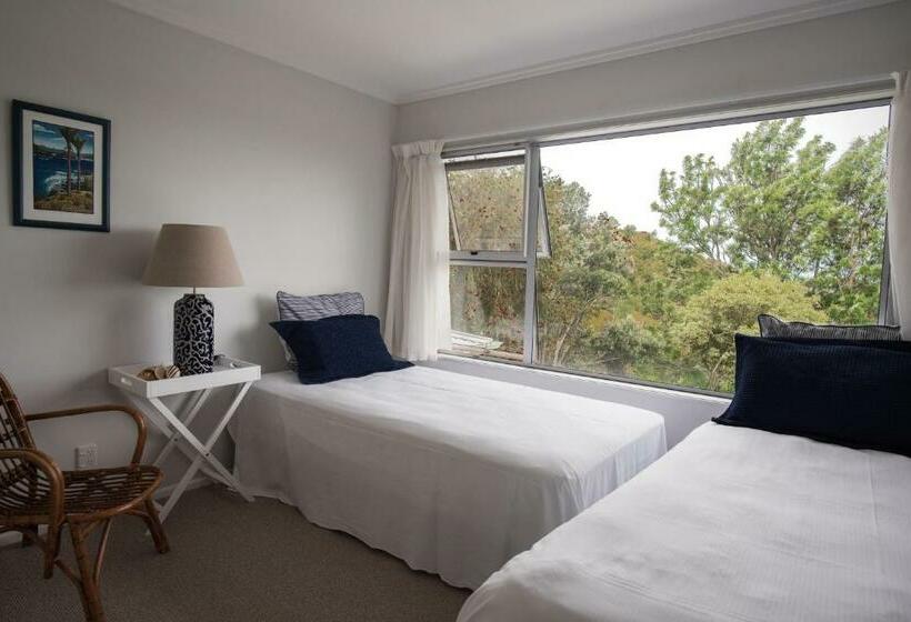 تختخواب و صبحانه Seahurst Apartment