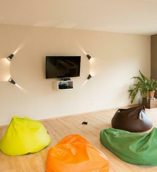 פנסיון Guest House Tri Koruny