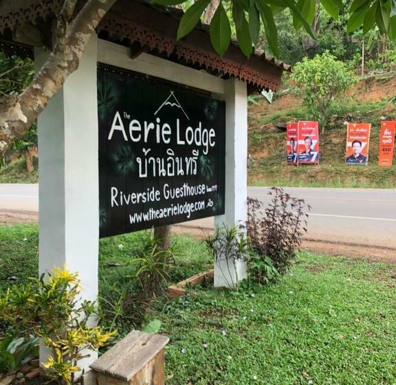 استراحتگاه Aerie Lodge