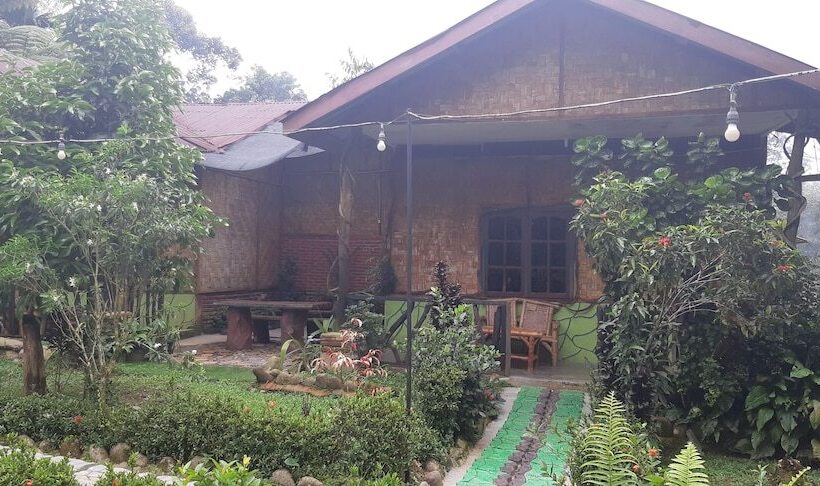 Общежитие Mountain View Cottages & Villa Tangkahan