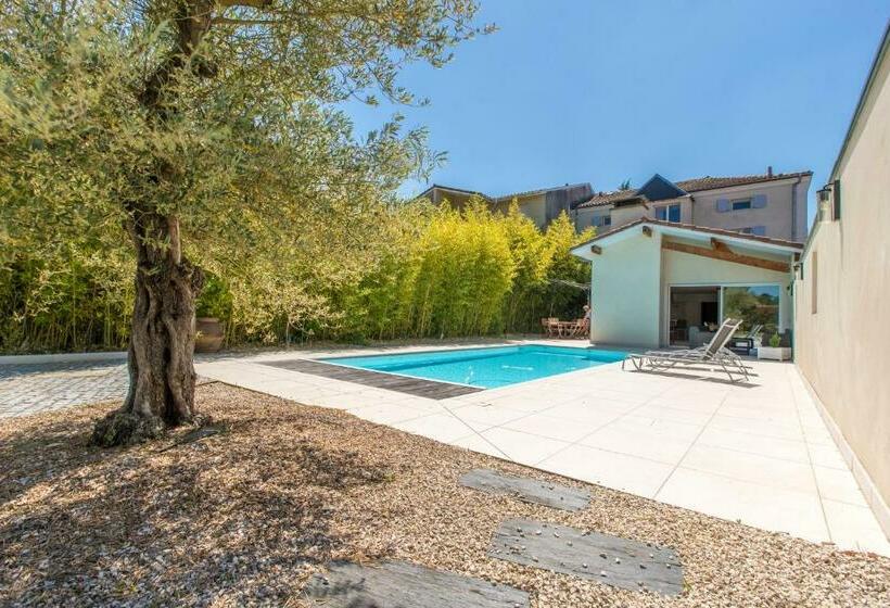 مبيت وإفطار Othil