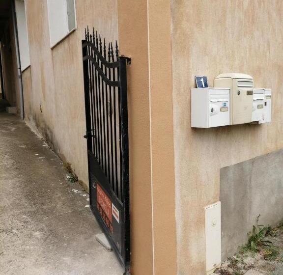 호텔 Hôtel Déco Lia Soirée étape