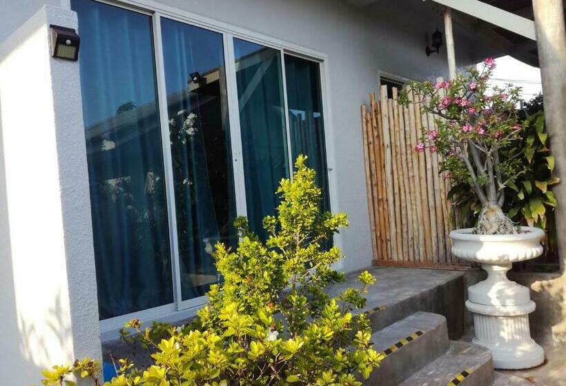 فندق Sea Sand House Resort