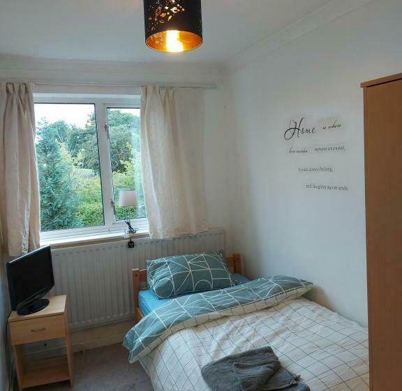 ペンション Spacious And Serene Stay Near Milton Keynes Centre