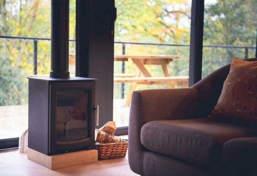 리조트 Whispering Waters Teesdale Lodges