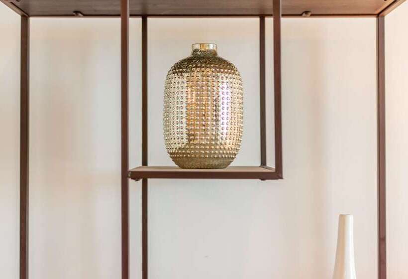 Chic Collection By Nohotel On 6th Street