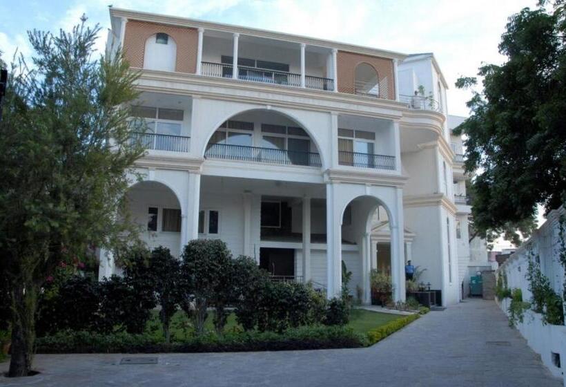 Fotos del hotel 66 Residency-boutique City Centre:  30