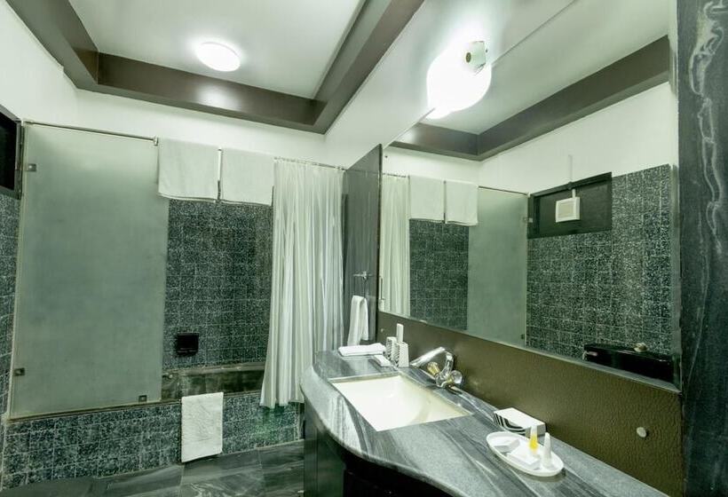 Fotos del hotel 66 Residency-boutique City Centre:  41