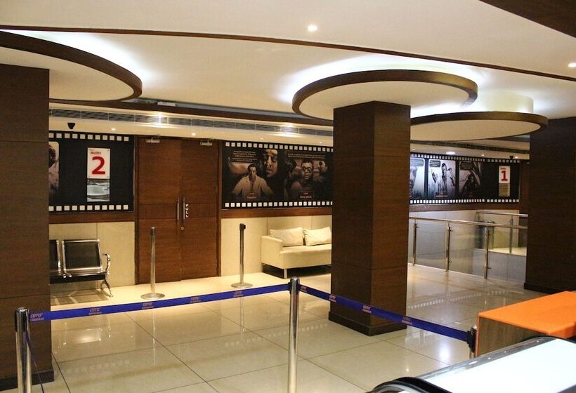 Amr Hotel, Katra