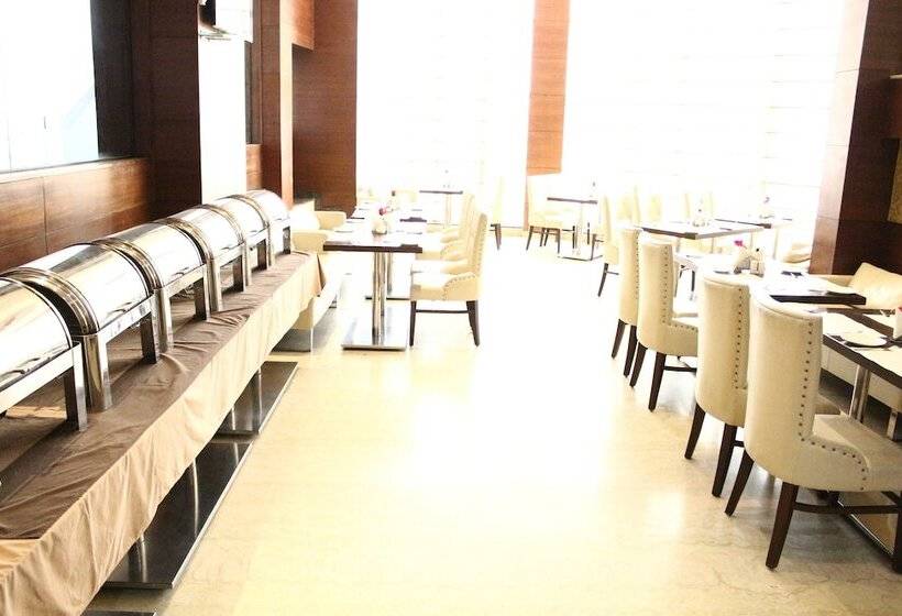 Amr Hotel, Katra