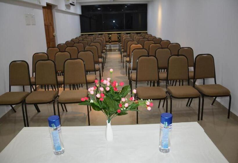 Boshan Hotels