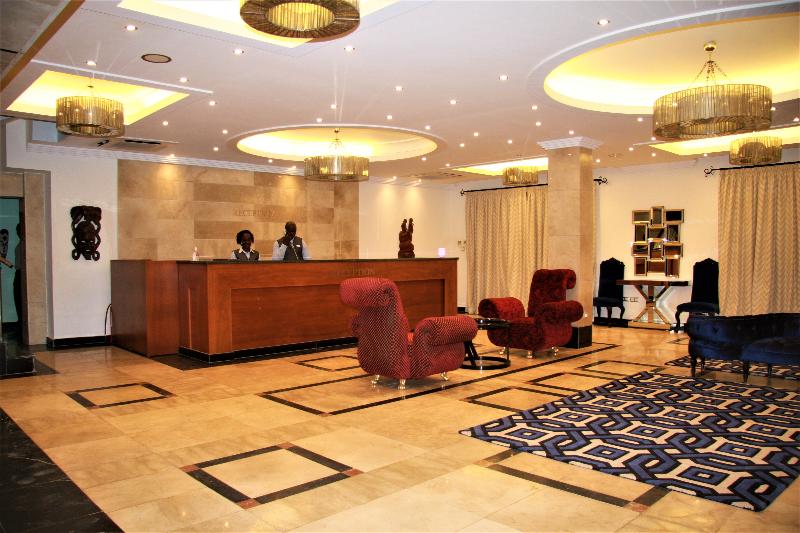 هتل The Country Lodge