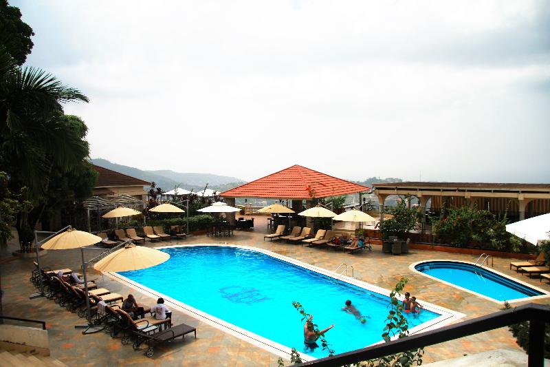 هتل The Country Lodge