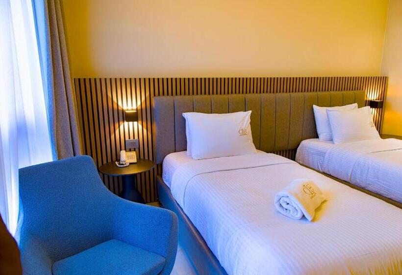 هتل The Country Lodge