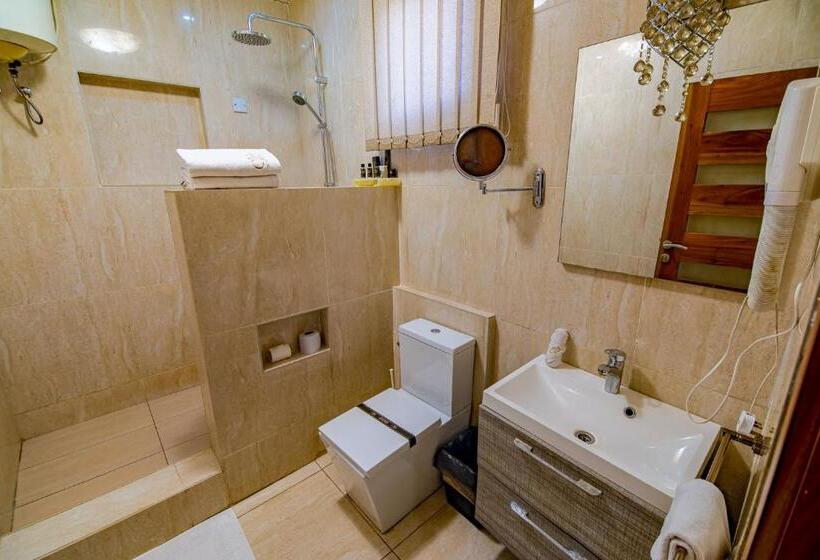 هتل The Country Lodge