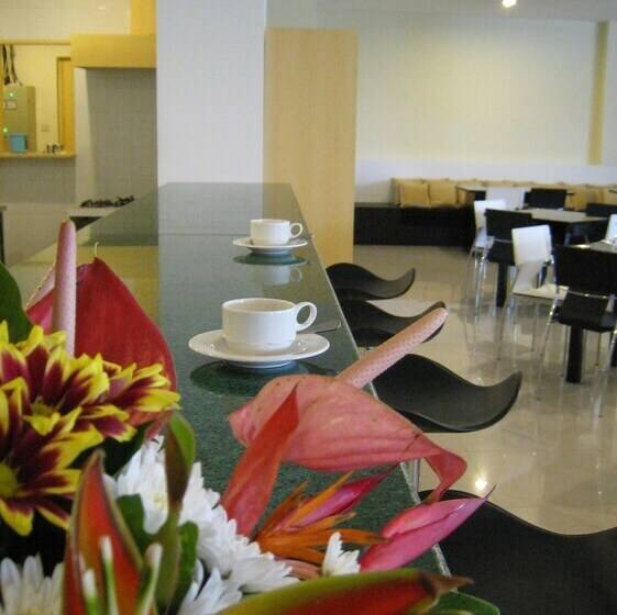 هتل Griya Sintesa