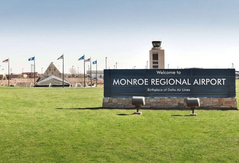 فندق Hampton Inn & Suites Monroe