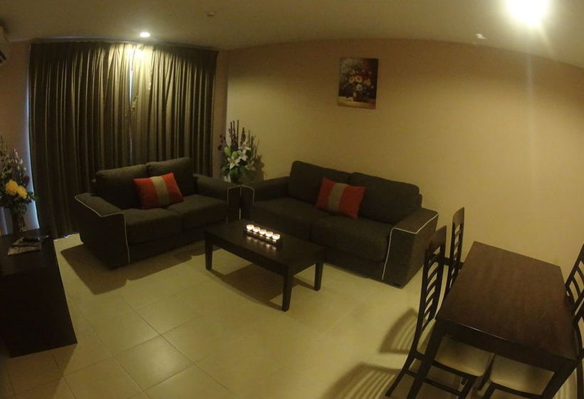 هتل Intekma Resort And Convention Centre