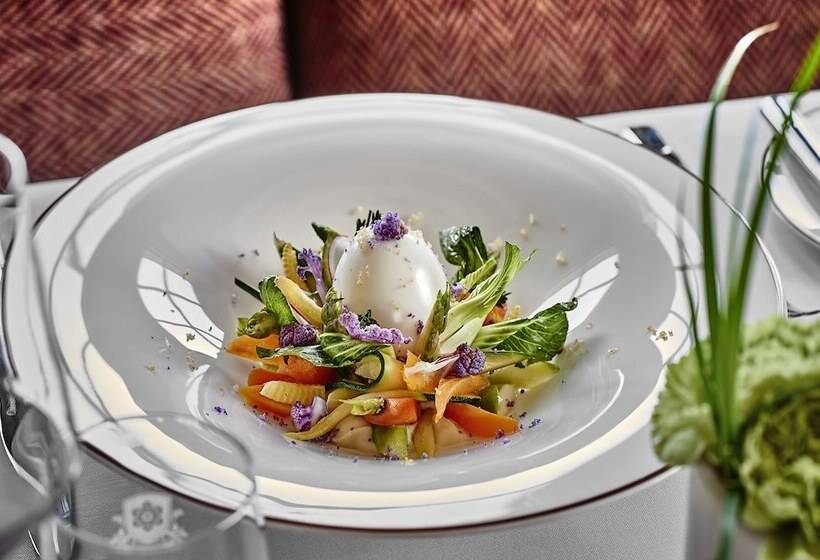 هتل L Apogée Courchevel   An Oetker Collection