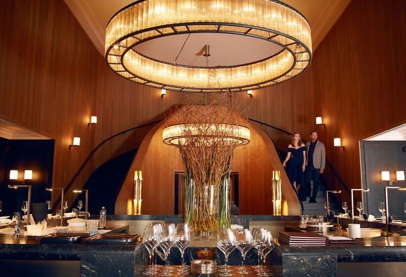 هتل L Apogée Courchevel   An Oetker Collection