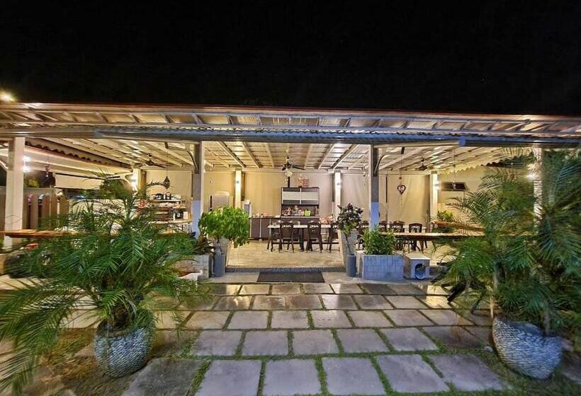 هتل Langkawi Chantique