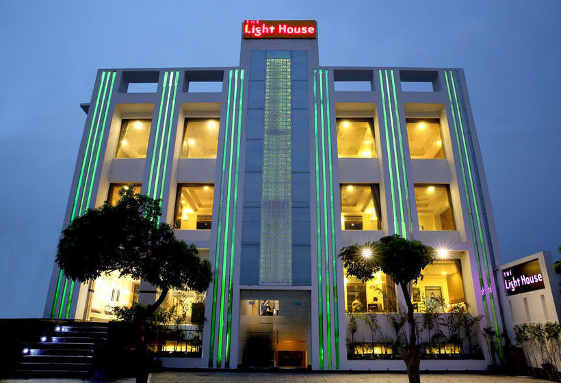 Hotel Light House Agra By Park Tree