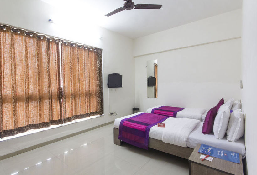 فندق Oyo Apartments Mumbai Ghatkopar