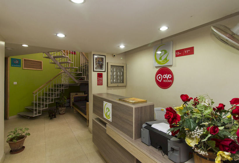 ホテル Oyo Rooms Kasturinagar