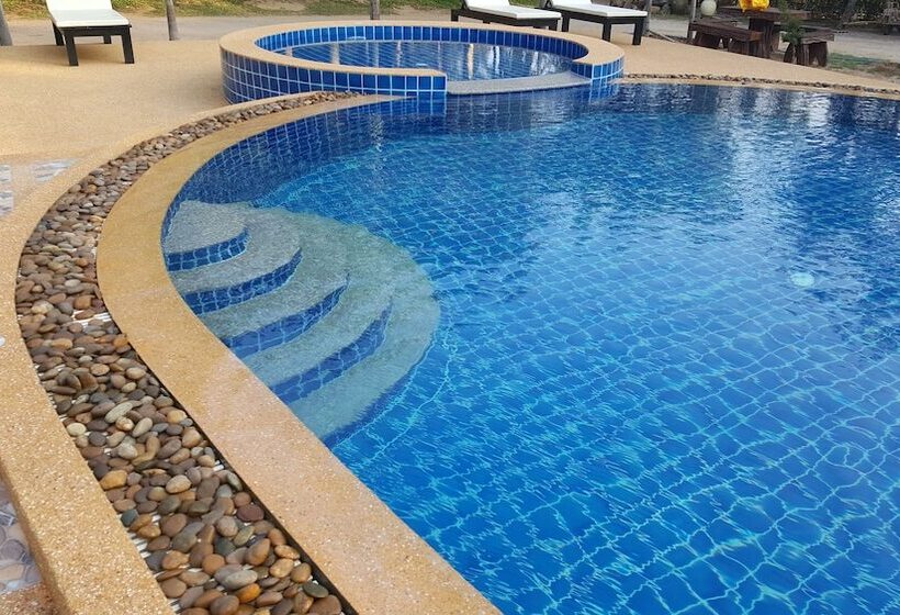 בית מלון כפרי Pranburi Cabana Resort