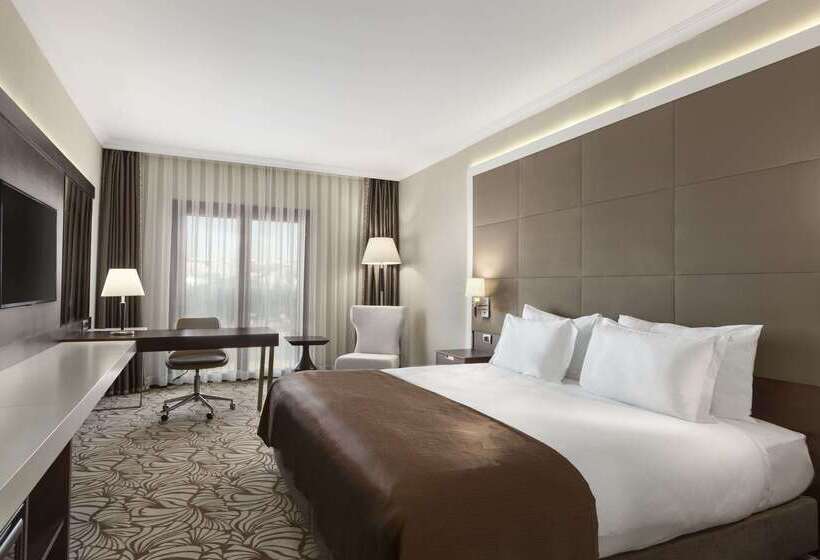 Fotos del hotel Ramada  & Suites By Wyndham Istanbul Merter:  8