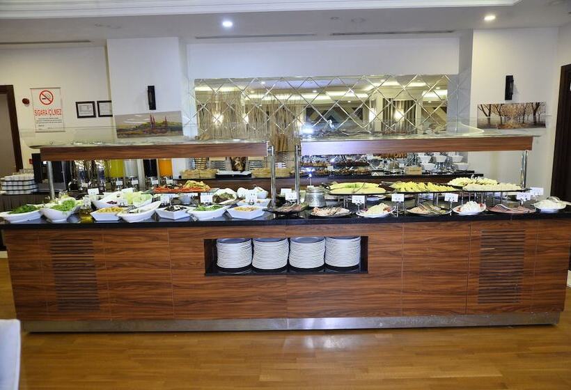 Fotos del hotel Ramada  & Suites By Wyndham Istanbul Merter:  44