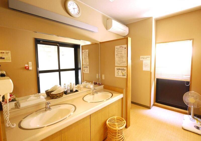 ホテル Route Inn Nagaizumi Numazu Inter 1