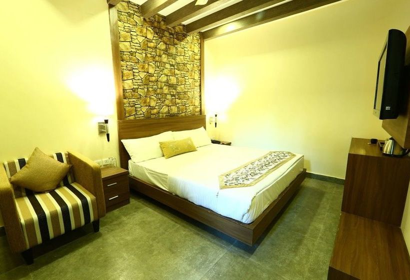 فندق Safari Park Resort