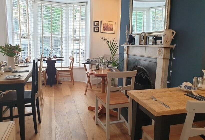 Fotos del hotel Starlings Guest House:  13