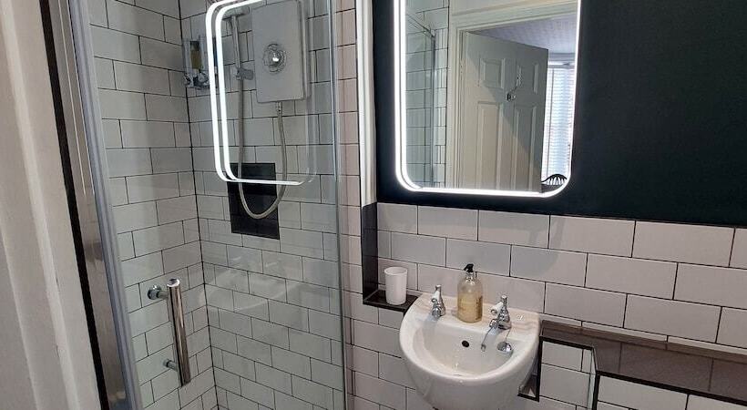 Fotos del hotel Starlings Guest House:  5