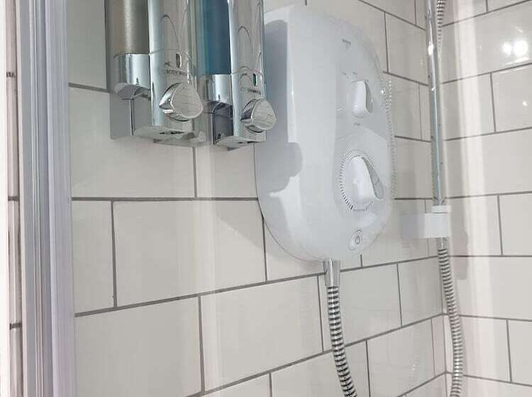 Fotos del hotel Starlings Guest House:  6