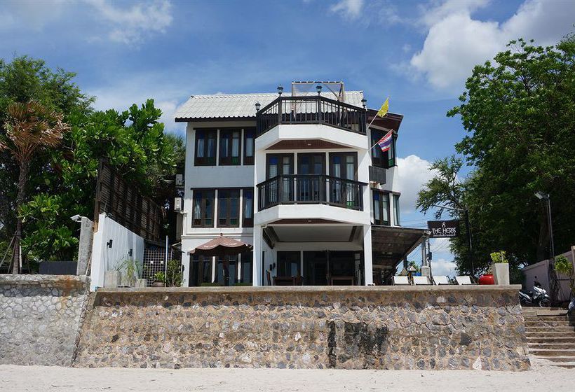 בית מלון כפרי The Herbs By The Sea