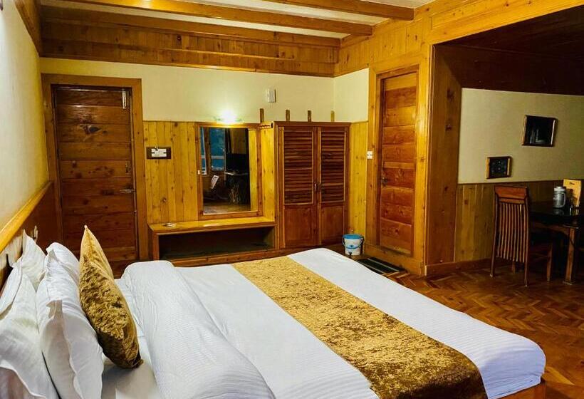 Hotel Vashisht Valley