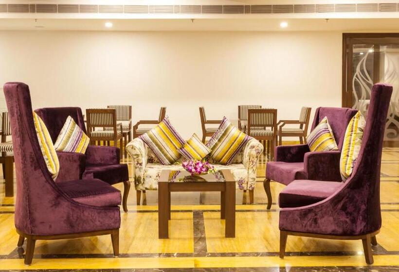 Hotel Velvet Clarks Exotica Zirakpur