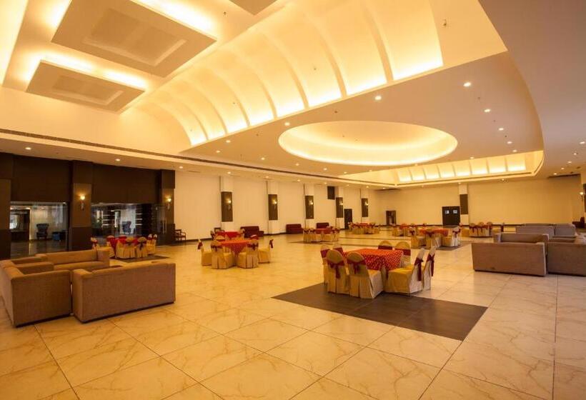 Hotel Velvet Clarks Exotica Zirakpur