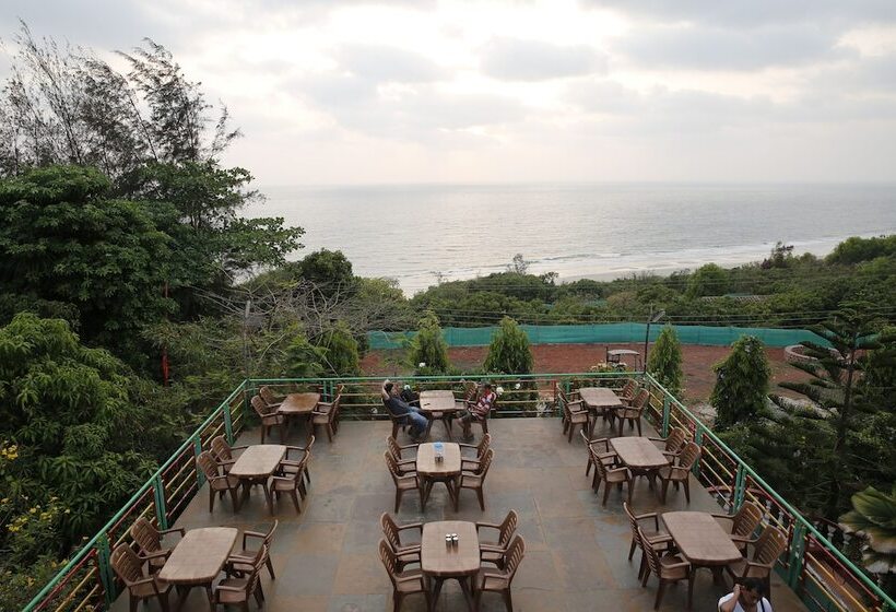 فندق Abhishek Beach Resort & Spa