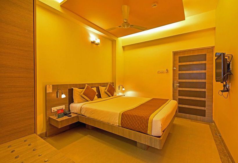 فندق Zo Rooms Adarsh Nagar