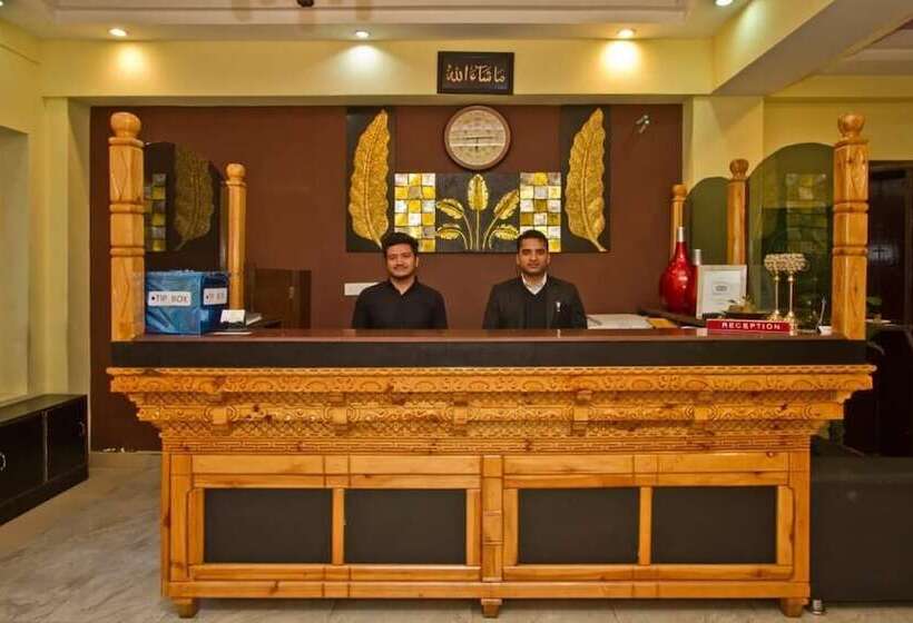 فندق Zojila Residency